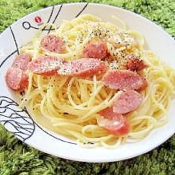 簡単シンプル★ウィンナーチーズパスタ